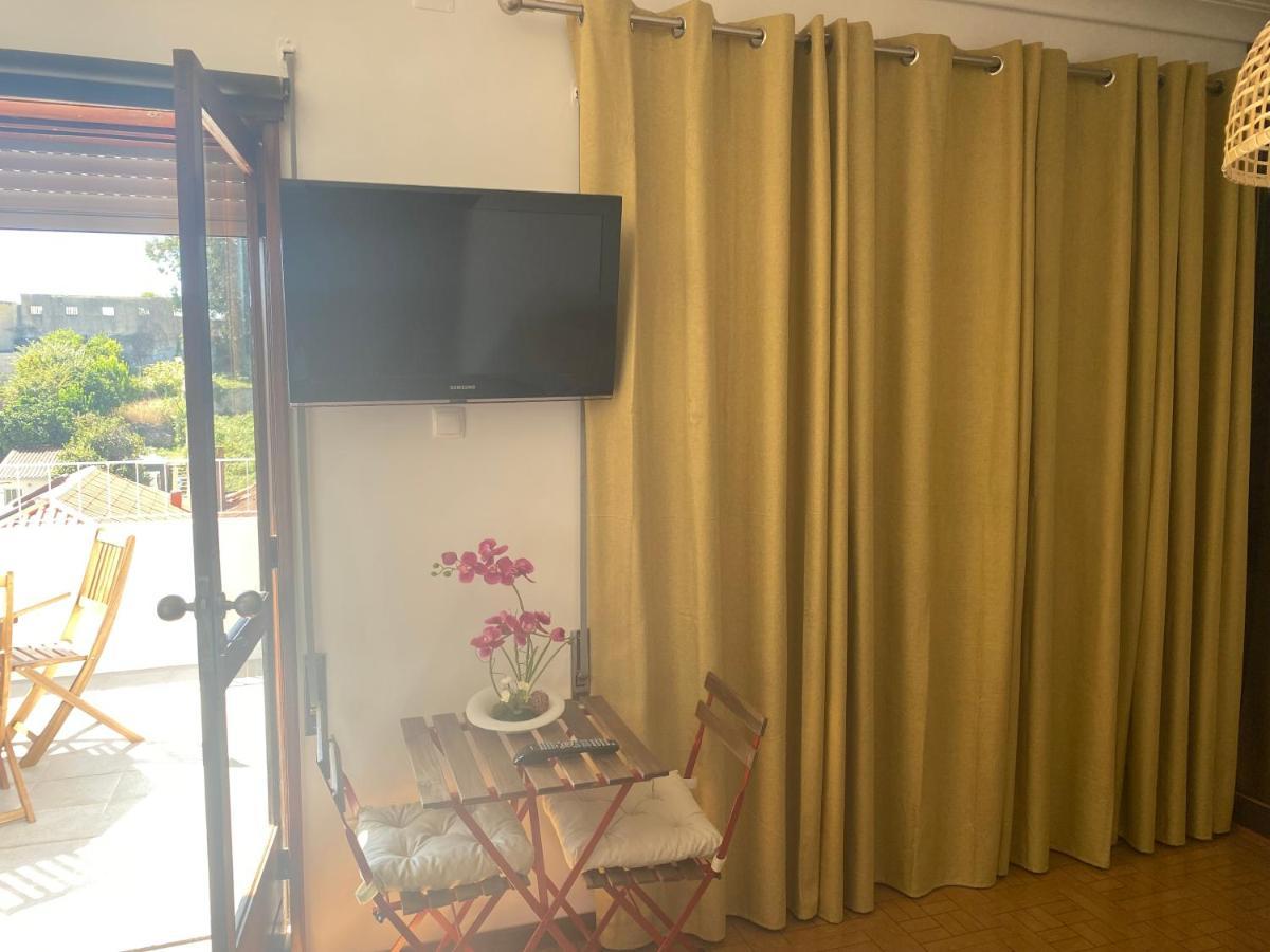 Apartamento Com Patio Na Rua Principal Da Cidade Porto Dış mekan fotoğraf